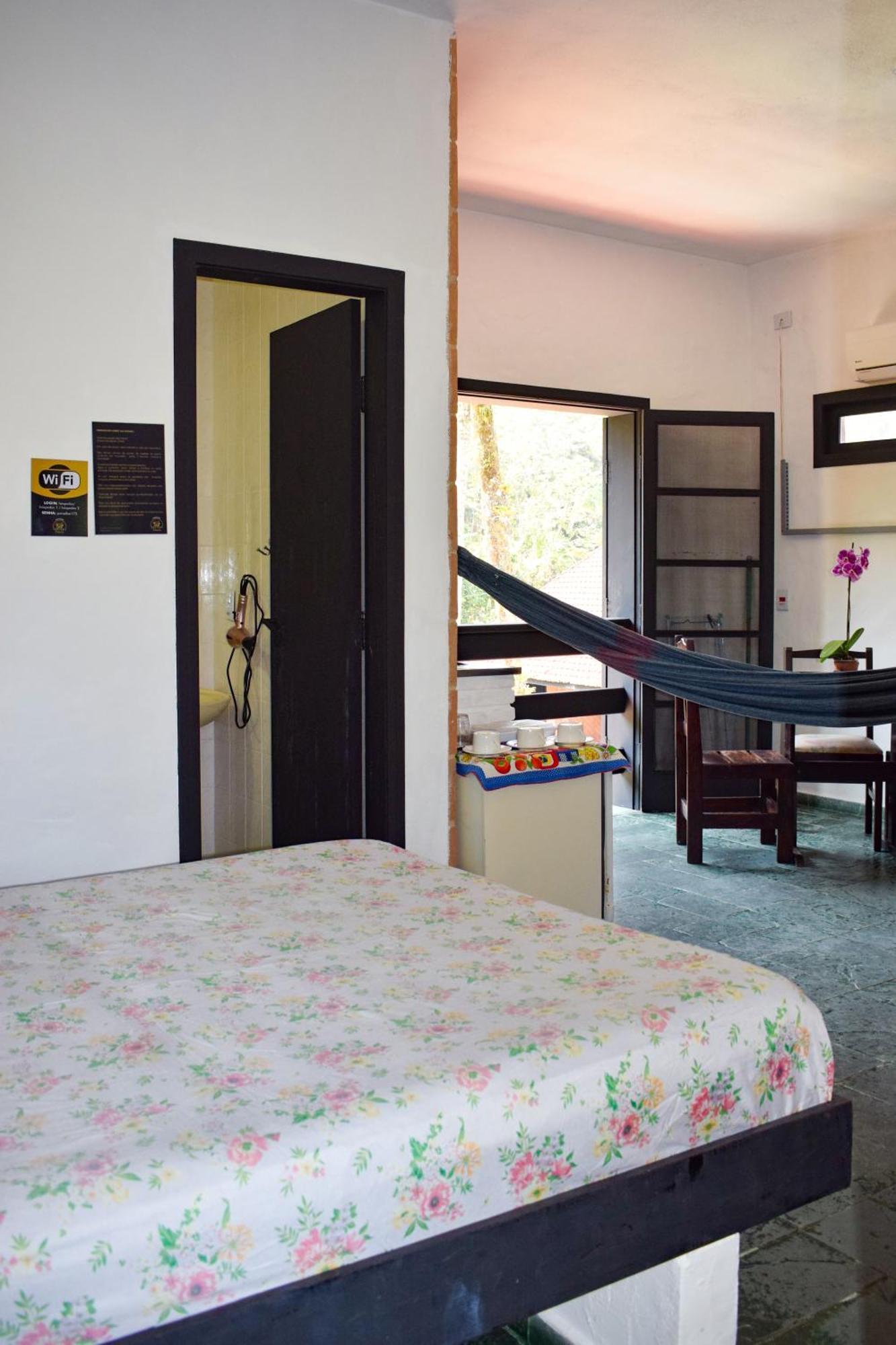 Chales Suites Ubatuba Paradise Toninhas Extérieur photo
