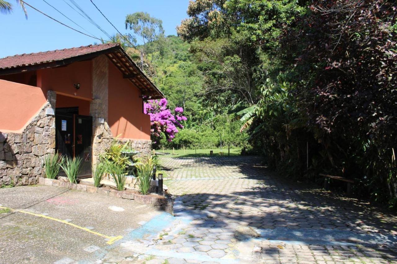 Chales Suites Ubatuba Paradise Toninhas Extérieur photo